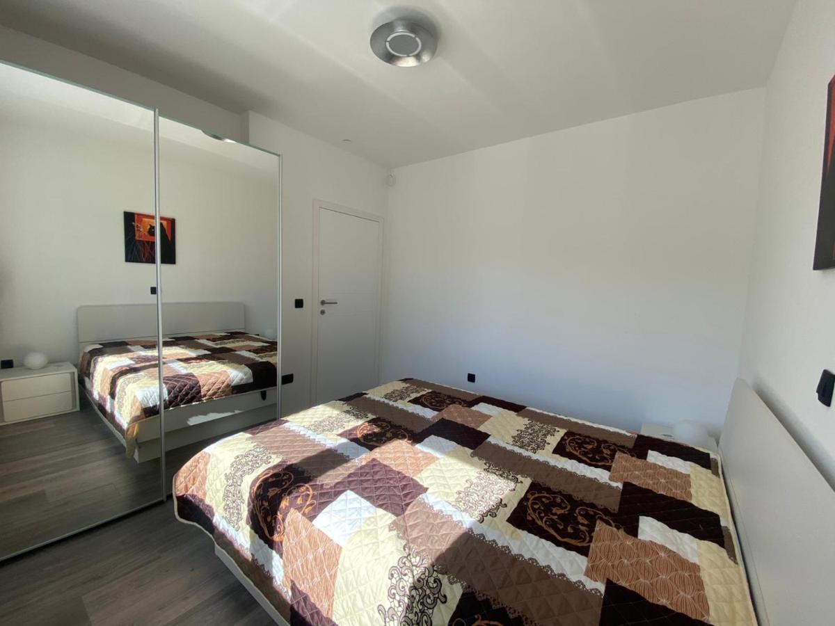 Apartment Primero Primosten Exterior photo